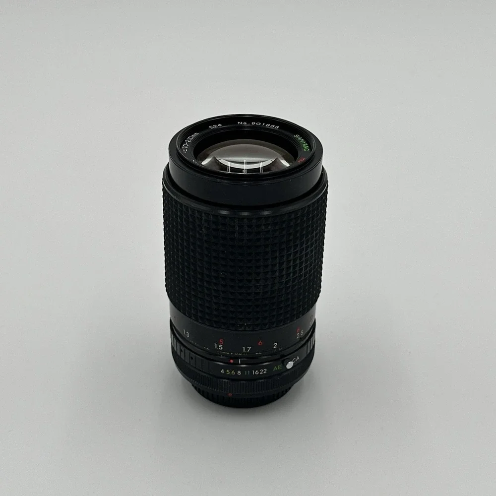 Samyang 70-210mm 1:4.0-5.6 Zoom Lens